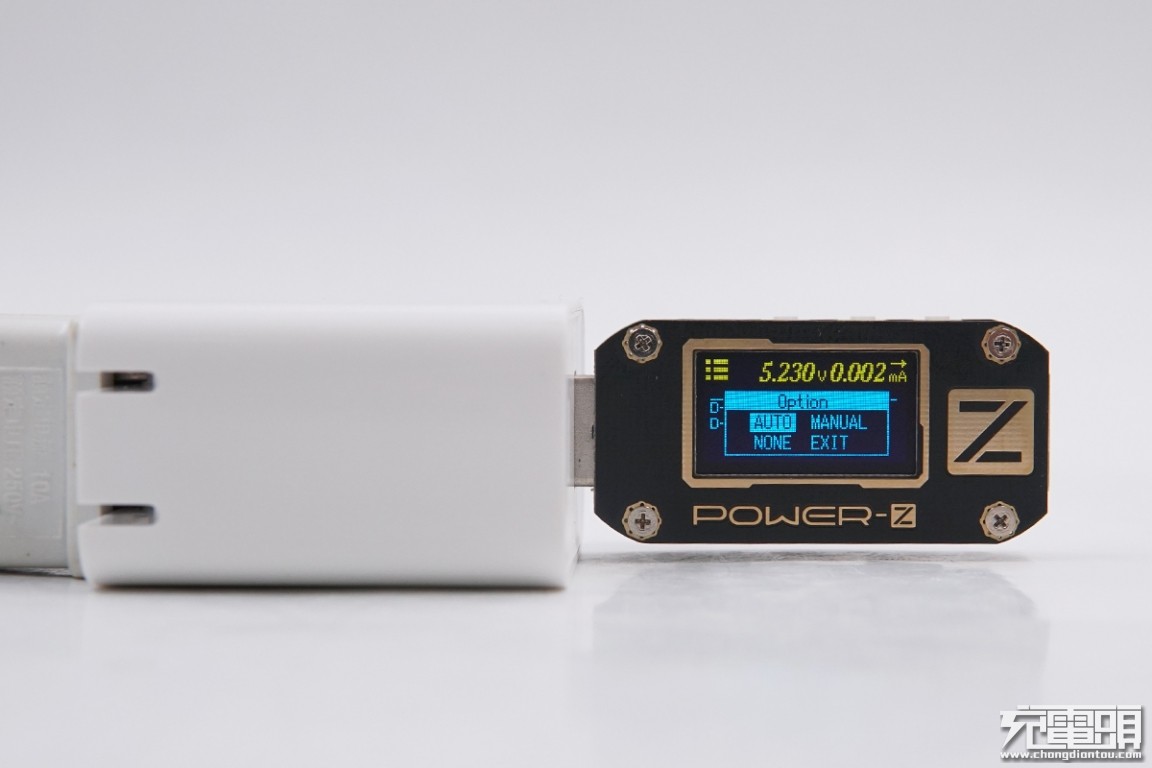 ChargerLAB POWER-Z KM001 Pro使用小技巧：一键检测充电器快充协议-POWER-Z